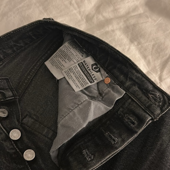 Levi's | Ribcage Straight Ankle in Washed Black | Size 25 - Picture 5 of 6